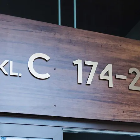 Very Berry - Dąbrowskiego 89 - Jeżyce, Self Check In 24h, Parking, Lift Hotel Poznań