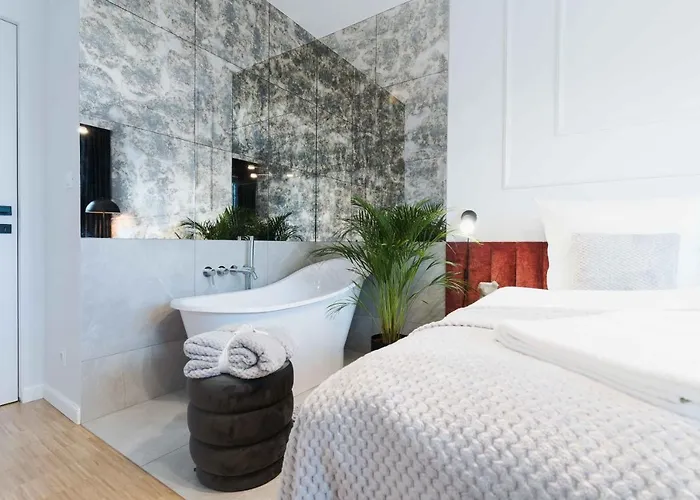 Very Berry - Dąbrowskiego 89 - Jeżyce, Self Check In 24h, Parking, Lift