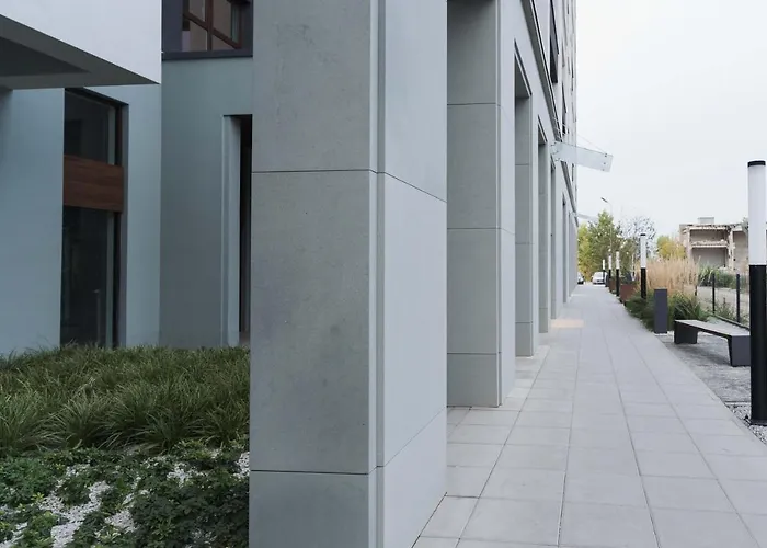 Szálloda Very Berry - Dabrowskiego 89 - Jezyce, Self Check In 24h, Parking, Lift *